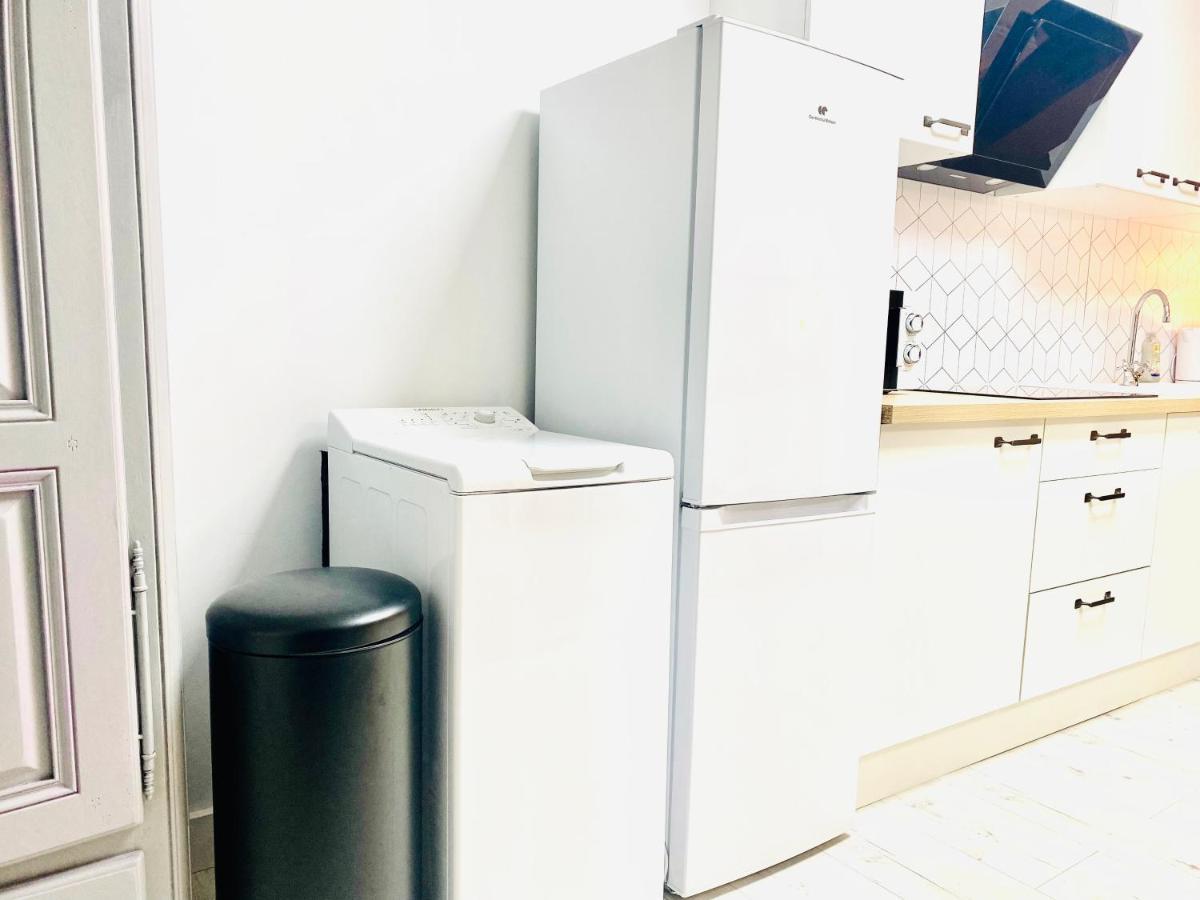 Splendide T2 Neuf Coocoonig Avec Petit Patio Apartment Sete Bagian luar foto